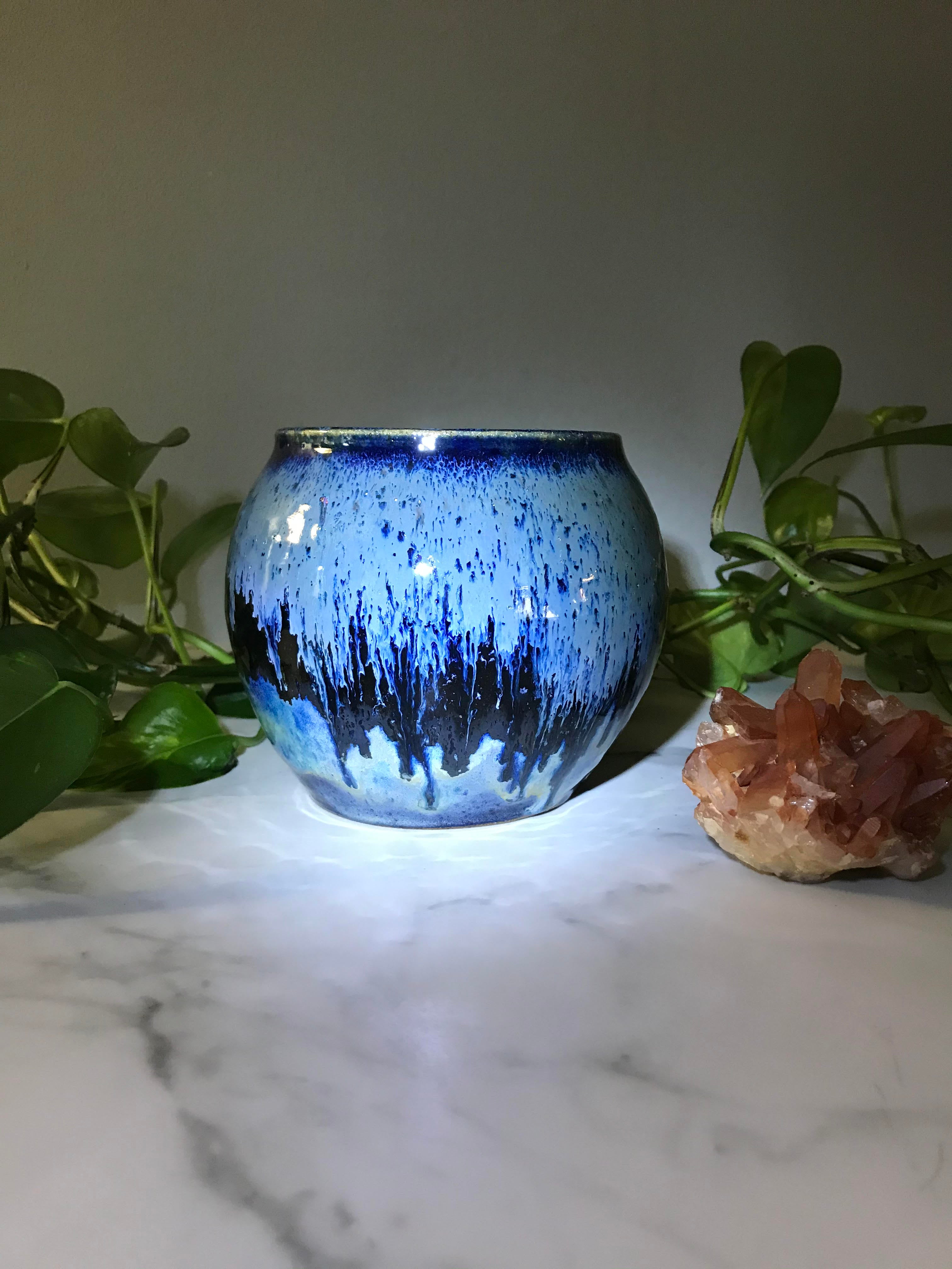 Blue Moon planter/pot